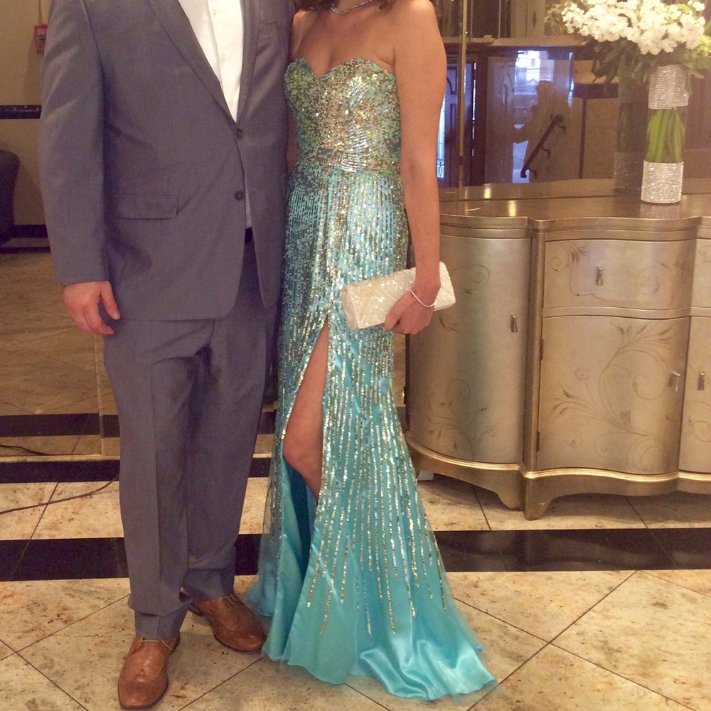 Jovani Gown Size 6